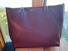 DUŻY TORY BURCH Vintage Burgundowa skórzana torba/tornister z uchwytem na sprzedaż DUŻY TORY BURCH Vintage Burgundowa skórzana torba/tornister z uchwytem na sprzedaż  Wysyłka do Poland