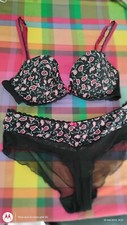 Ensemble lingerie parisienne d'occasion  Grugies