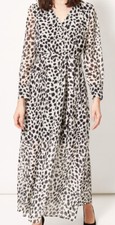 Robe longue beige d'occasion  Nice-