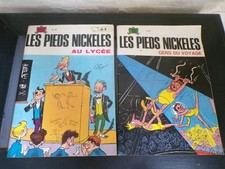 Livres illustres pieds d'occasion  Vendeuvre-du-Poitou