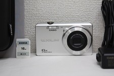 Casio exilim zs27 usato  Spedire a Italy
