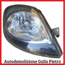 Faro anteriore destro usato  Taranto