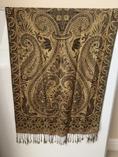 Beautiful large woven for sale  MILTON KEYNES