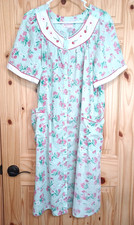 women s l housecoat for sale women s l housecoat for sale Essex