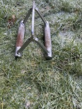 Lat pull bar for sale  HUDDERSFIELD