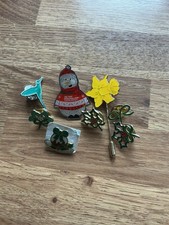 macmillan charity badges for sale  CAERNARFON