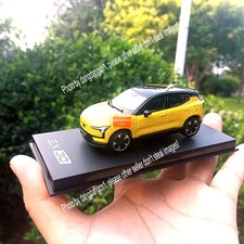 Carro modelo fundido cor amarela VOLVO EX30 1/43 comprar usado  Enviando para Brazil
