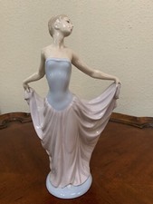 Figurina lladro ballerina usato  Spedire a Italy