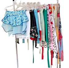 Lot assorted aprons for sale  Woodbine