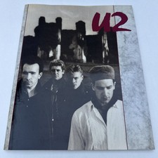 Livro da turnê de outubro do U2 1982 – Programa de concertos vintage década de 1980 Bono Edge comprar usado  Enviando para Brazil