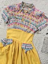 Petite robe vintage d'occasion  Garches