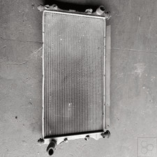 1671800 radiatore ford usato  Italia