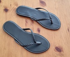 Tongs nus pieds d'occasion  Soucieu-en-Jarrest