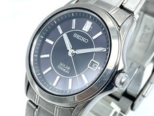 Relógio masculino SEIKO solar titânio mostrador preto pesa 2,5 oz 100mW/R V145-0AZ0, usado comprar usado  Enviando para Brazil