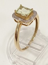 Elegant 9ct yellow for sale  RUGBY