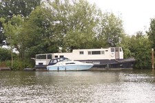 Wide beam double for sale  WALTON-ON-THAMES