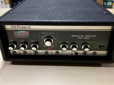 Roland space echo d'occasion  Expédié en France