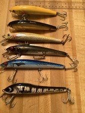 Lot six lures for sale  Hightstown