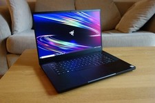 Razer blade 2080super usato  Gavirate