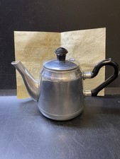 Bule de chá vintage para Samovar alumínio soviético 0,5L chaleira 16,9 oz com manual comprar usado Bule de chá vintage para Samovar alumínio soviético 0,5L chaleira 16,9 oz com manual comprar usado  Enviando para Brazil