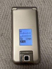 NTT docomo F884Ies Fujitsu Raku Teléfono Dorado Japonés Teléfono Abatible Garakei Keitai segunda mano  Embacar hacia Mexico