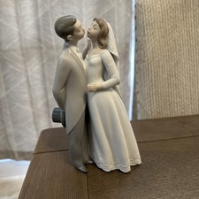 Lladro retired kiss for sale  Lakeland