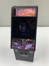 New Wave Toys Replicade Amusements - Tempest 1/6th Scale Arcade Machine segunda mano  Embacar hacia Mexico