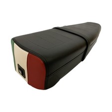 Sella lunga nera usato  Italia