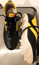 Chaussures foot bata d'occasion  Olliergues
