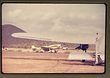 1960s Agfachrome Color Aircraft Slide "Aero Commander Running On One Wheel" comprar usado  Enviando para Brazil