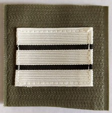 Galon militaire poitrine d'occasion  Nanterre
