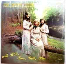 MELODY THREE - WITH LOVE TINA, GAIL, KIM  CENTRAL SOUND  VINYL LP 226-5 comprar usado MELODY THREE - WITH LOVE TINA, GAIL, KIM  CENTRAL SOUND  VINYL LP 226-5 comprar usado  Enviando para Brazil