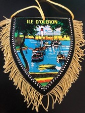 Jolie ancien fanion d'occasion  Saint-Prix