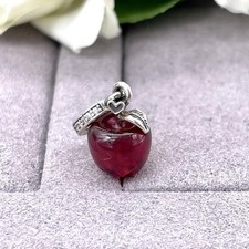 Charm pandora pomme d'occasion  Les Mureaux
