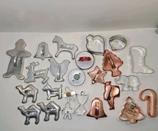 Antigo e vintage Conjunto de 24 cortadores de biscoitos de metal alumínio comprar usado  Enviando para Brazil