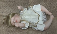 Boneca bebê porcelana vintage Hamilton Collection Now I Lay Me Down To Sleep comprar usado  Enviando para Brazil