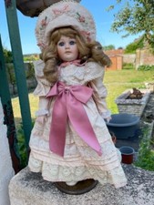 Poupee mundia romantiques d'occasion  Flixecourt