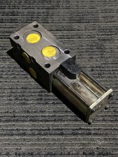 Parker hydraulic diverter for sale  Minneapolis