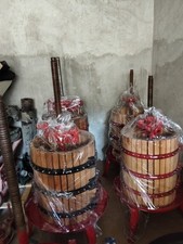 Torchio strettoio pressa usato  Sessa Cilento