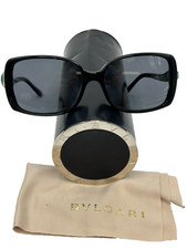 Óculos de sol feminino Bvlgari preto com gema verde Swarovski 8079 com estojo rígido caixa, usado comprar usado  Enviando para Brazil