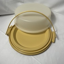 Tupperware pie layer for sale  Jacksonville