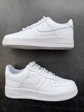 Men white nike for sale  Lincoln