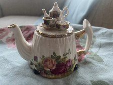 Small royal albert for sale  ST. NEOTS
