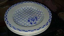 Assiettes soupe vintages d'occasion Assiettes soupe vintages d'occasion  Bardos