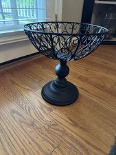 Lindo pedestal de ferro grande em excelente estado usado tigela aberta frutas vegetais 12 polegadas de altura comprar usado  Enviando para Brazil