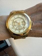 Relógio de pulso unissex dourado Michael Kors MK8077 Runway comprar usado  Enviando para Brazil