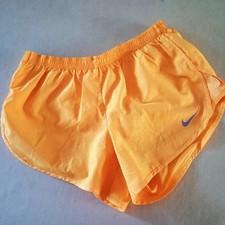 Short nike taille d'occasion  Fouesnant