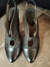 Scarpe tacco ixos usato  Finale Emilia