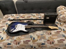 Usado, Guitarra elétrica - Cordas extras - Ferramentas - Amplificador - Sem cabo de conexão comprar usado  Enviando para Brazil