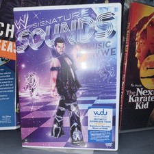 Wwe signature sounds d'occasion  Expédié en Belgium